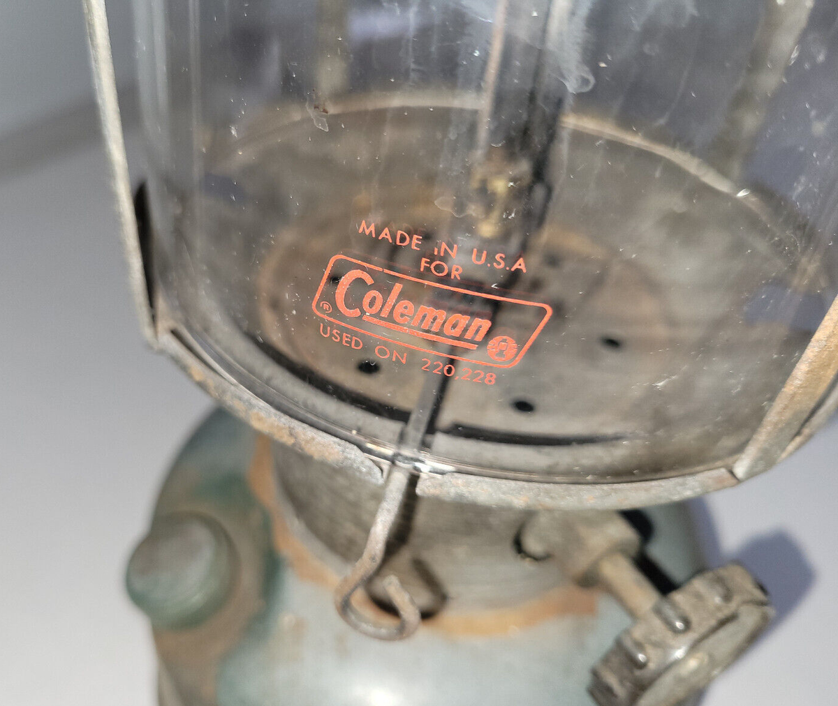 Vintage Coleman Model 220 F Lantern Green Larger 14