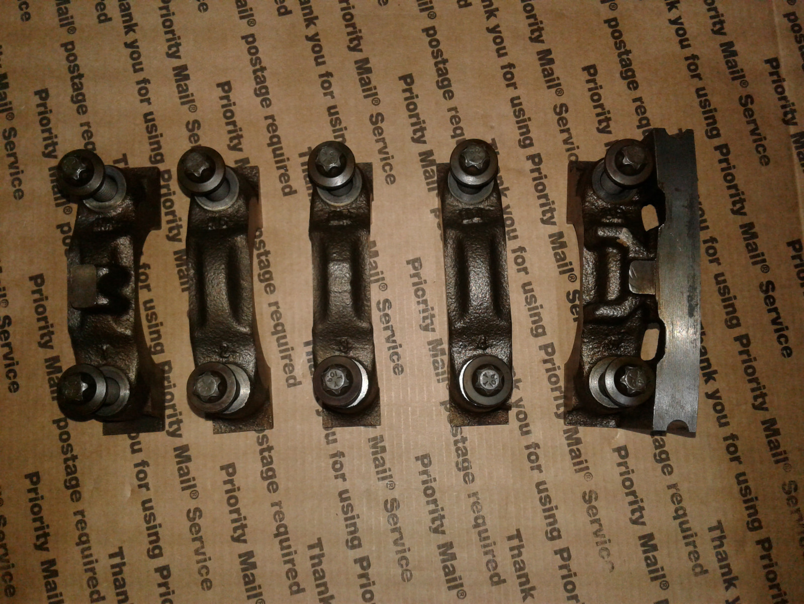 Crankshaft Main Bearing Caps bolts Aveo set Regular discount Chevrolet