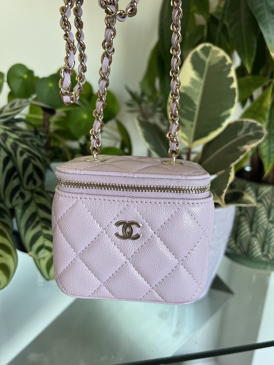 RARE NEW COLLECTION CHANEL Small Vanity Bag Handbag Caviar Purple
