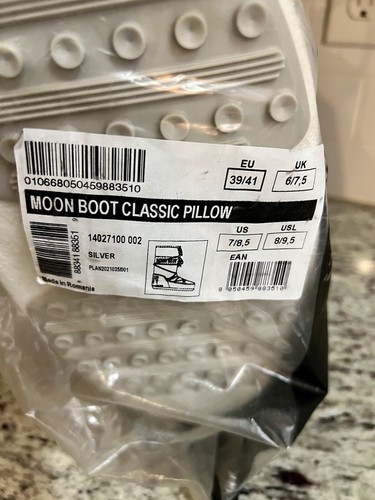 New silver moon boots - Picture 7 of 7