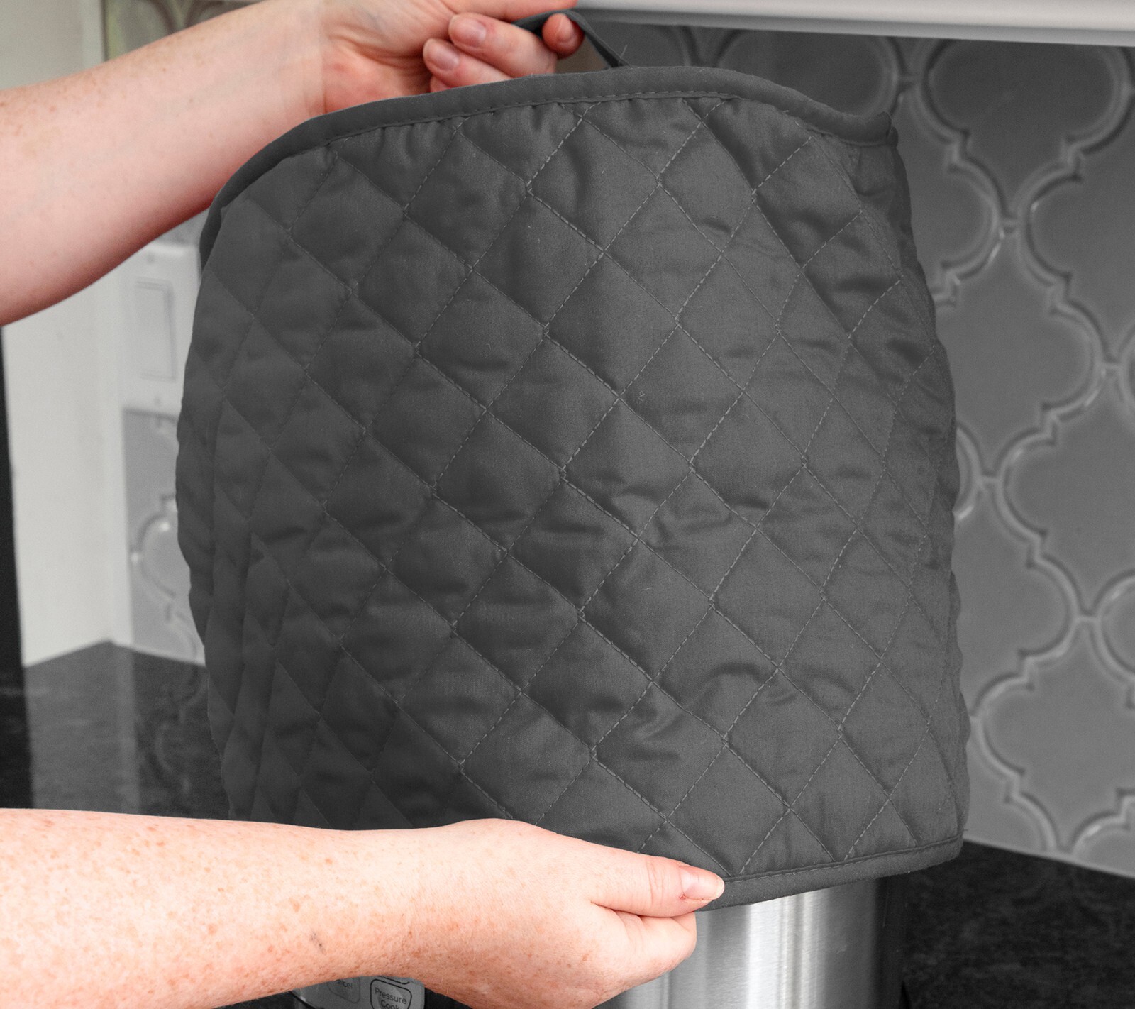 RITZ Pressure Cooker Cover &ndash; 3-Quart Size | Quilted Appliance Protector