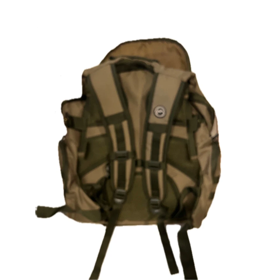 Mochila Magellan Outdoors Beige Hking XL Foto 2 de 4