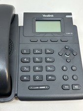 Teléfono VoIP con cable Yealink SIP-T19P - negro