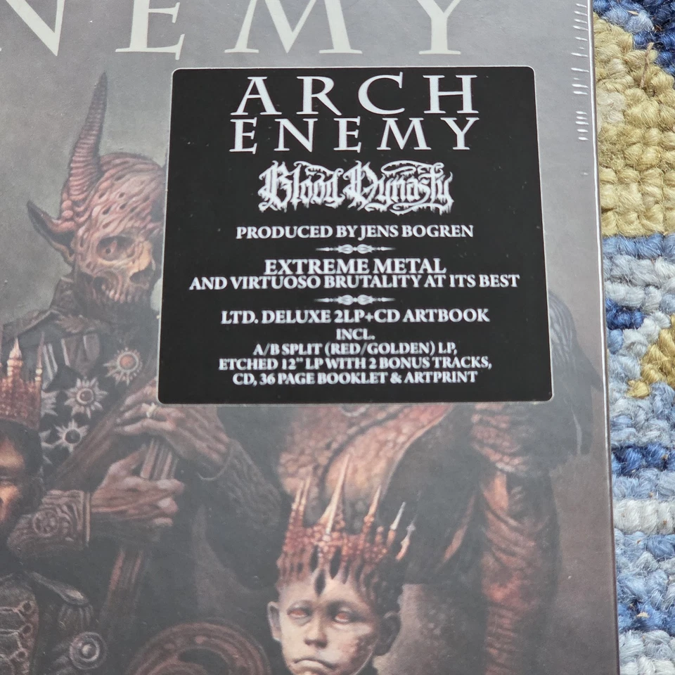 Arch Enemy - Blood Dynasty 2LP Red/Gold Vinyl Boxset W CD Booklet Limited Metal - Image 3 of 4
