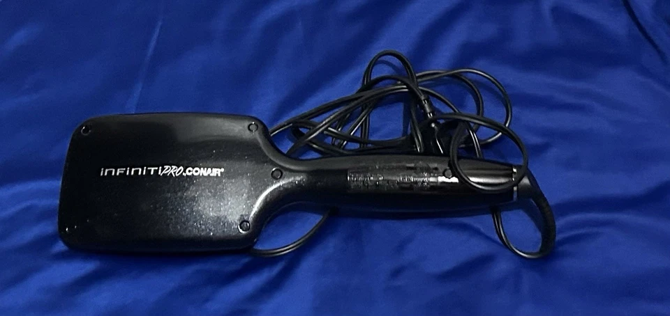 INFINITIPRO BY CONAIR Diamond-Infused Ceramic Smoothing Hot Brush BC7R2 Working - Image 2 of 2