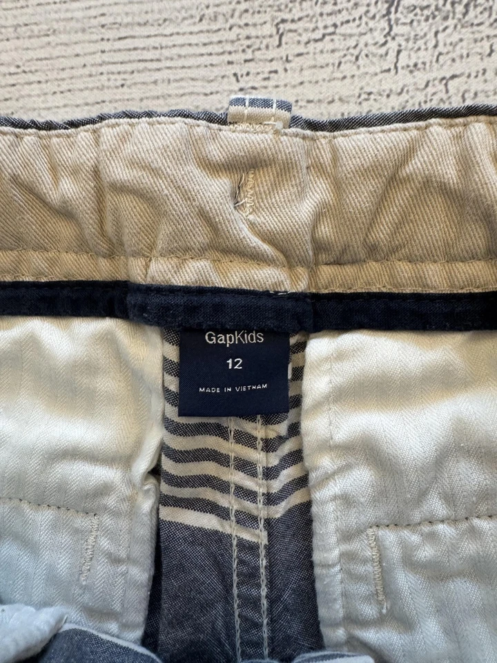 Pantalones Cortos GapKids Niños Talla 12 Gris Blanco Rayas Chino 100% Algodón Verano 26x7 Foto 2 de 4