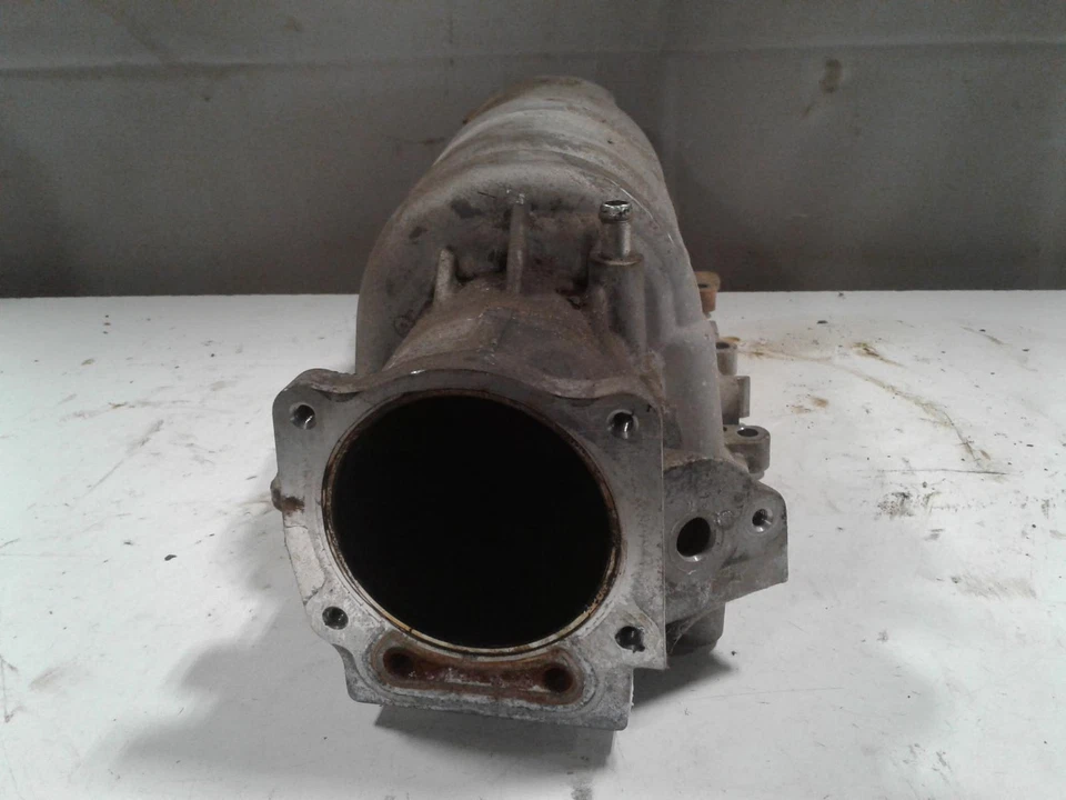 Used Upper Engine Intake Manifold fits: 2007 Pontiac Grand prix 3.8L upper Upper Foto 2 de 4