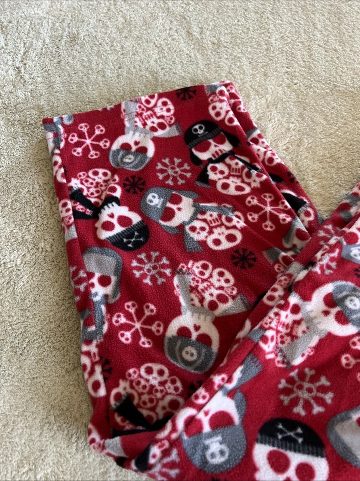 Joe Boxer Boys Red White Gray Pirate Skulls Fleece Pajama Pants 10-12 - Image 4 of 4