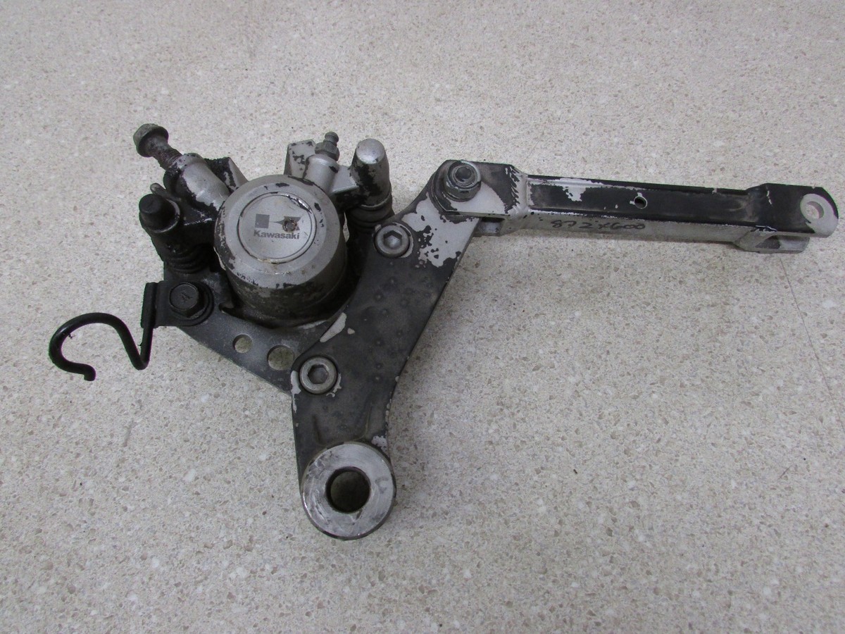 85-87 KAWASAKI ZX600A ZX600 NINJA 600 REAR BRAKE CALIPER 46041