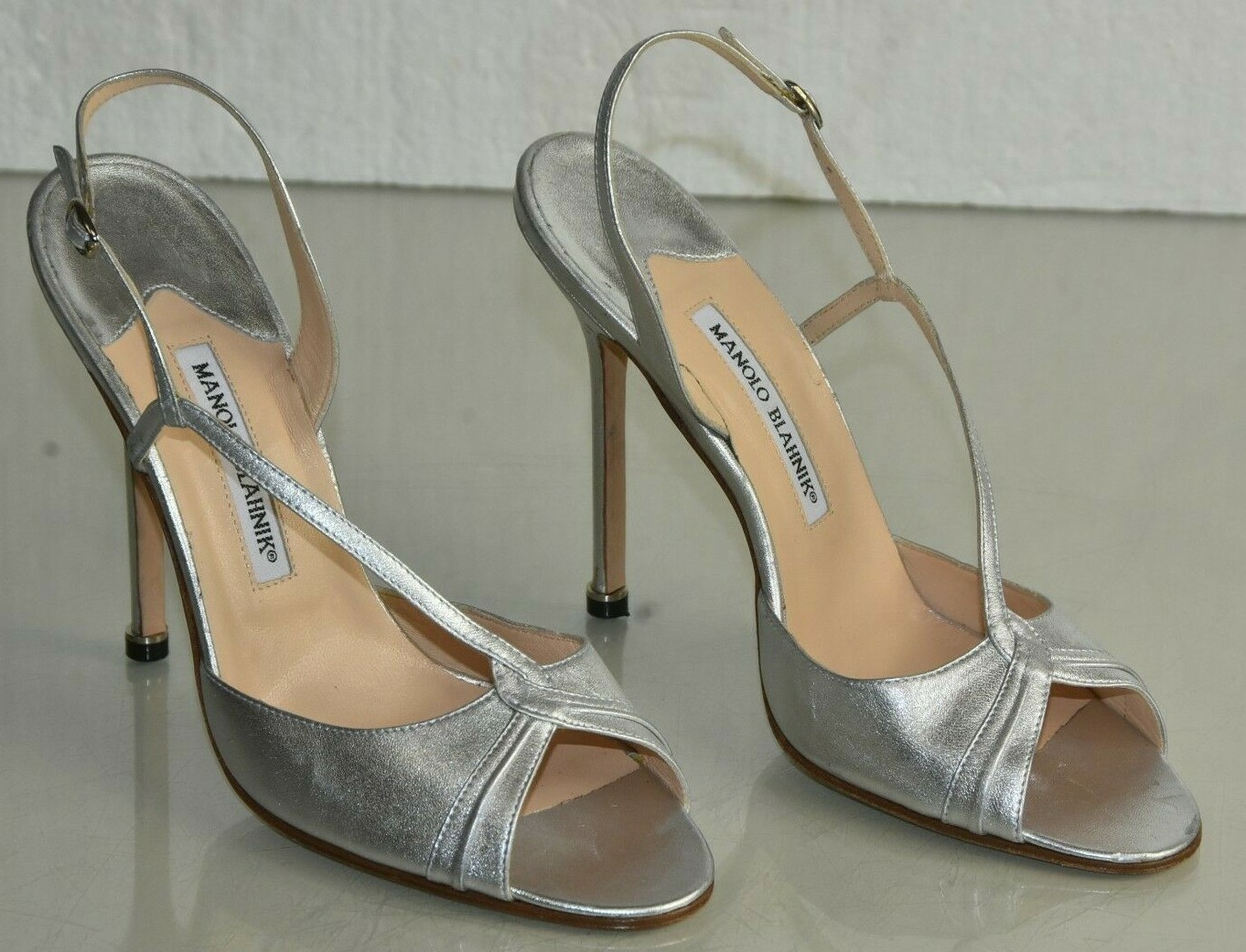 manolo blahnik slingback sandals