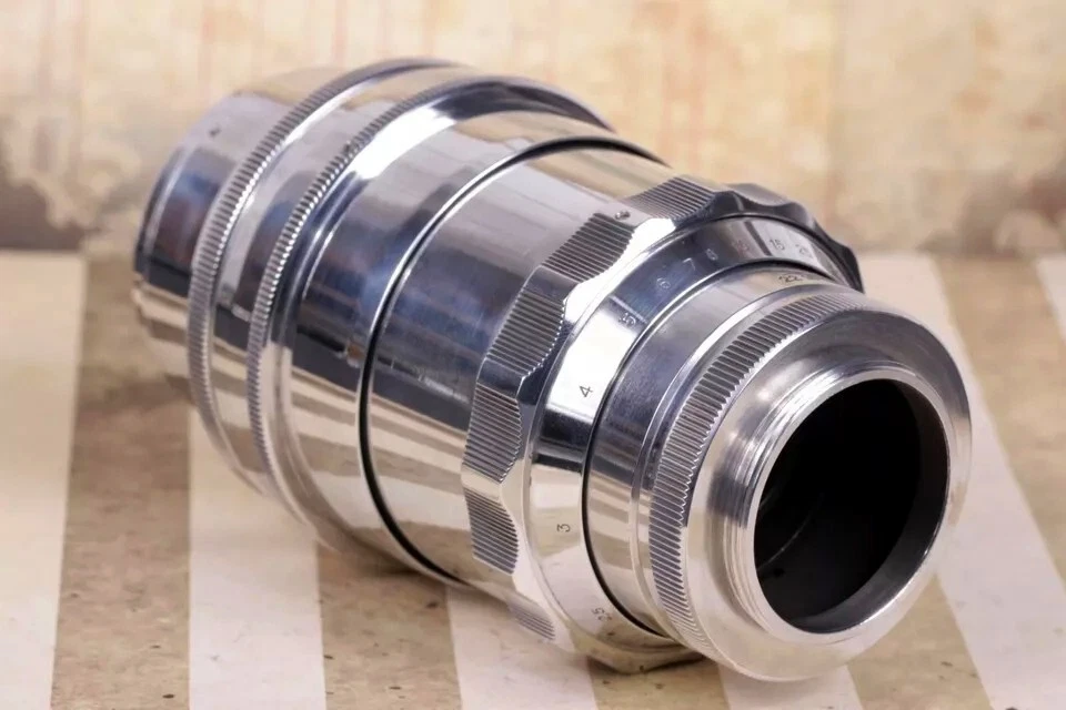 TAIR-11 133mm f/2.8 Soviet Portrait Lens M39 • Vintage Telephoto Lens USSR KMZ - Image 3 of 4