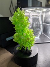 Light Green Aquarium Plants - Artificial Plastic Fish Tank Decor, Realistic