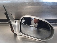 Retroviseur droit (ou coque) Kia CARNIVAL