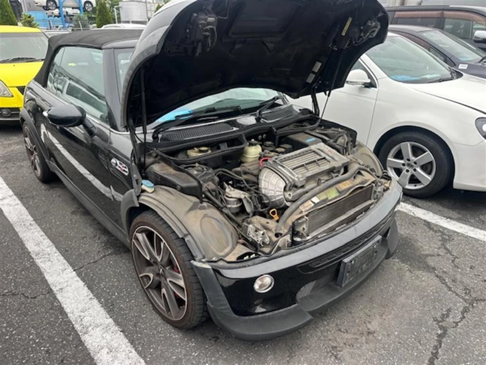 Mini, Cooper Rear Bumper R52, Cooper S, 10/04-06/08 - image 2 of 4