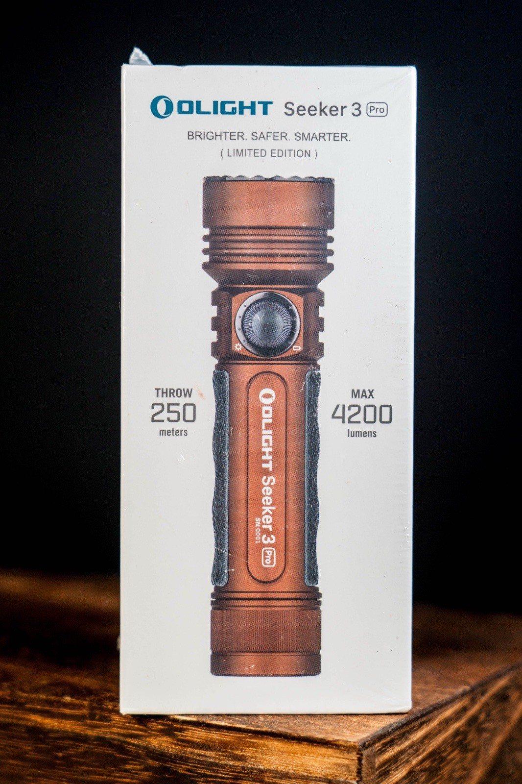 Olight Seeker 3 Pro Desert Tan LE 4200 Lumens Sealed Discontinued SN 3907