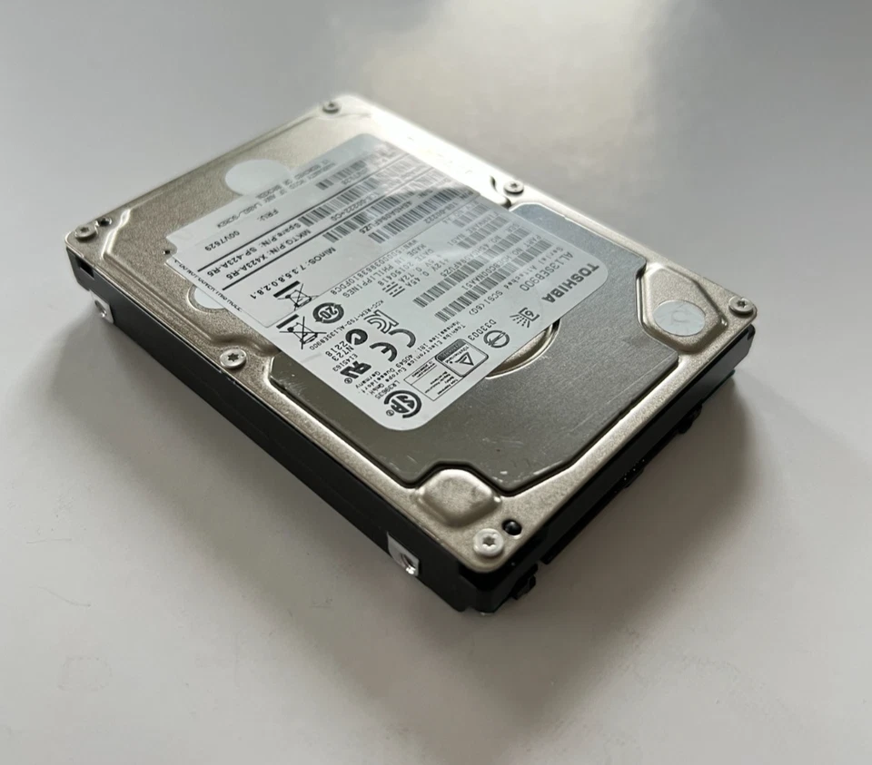 900GB 2.5" SAS Toshiba 10k Server HDD AL13SEB900 - NetApp/IBM/Generic - QTY - Image 2 of 4