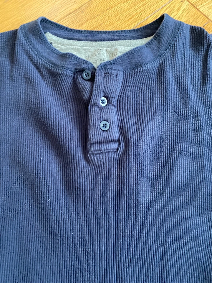 Faded Glory, Vintage Wash boys blue thermal long sleeve shirt size medium 8/10 - Image 3 of 4