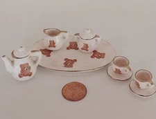 Miniature ~ Dollhouse Size ~ Tea Set w/Teddy Bear Design Gold Rim ~ 10 Piece Set
