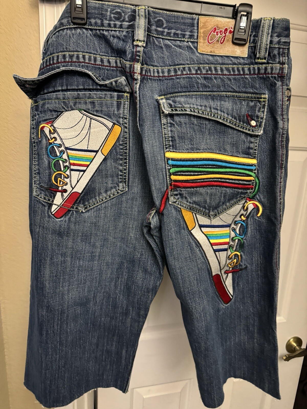 Picture 2 of 5