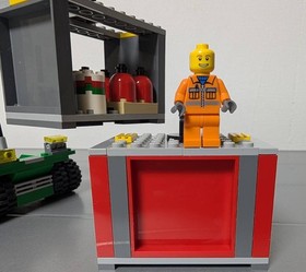 LEGO 7992 Container Stacker w/ Stickers Minifig City Crane Truck Unused