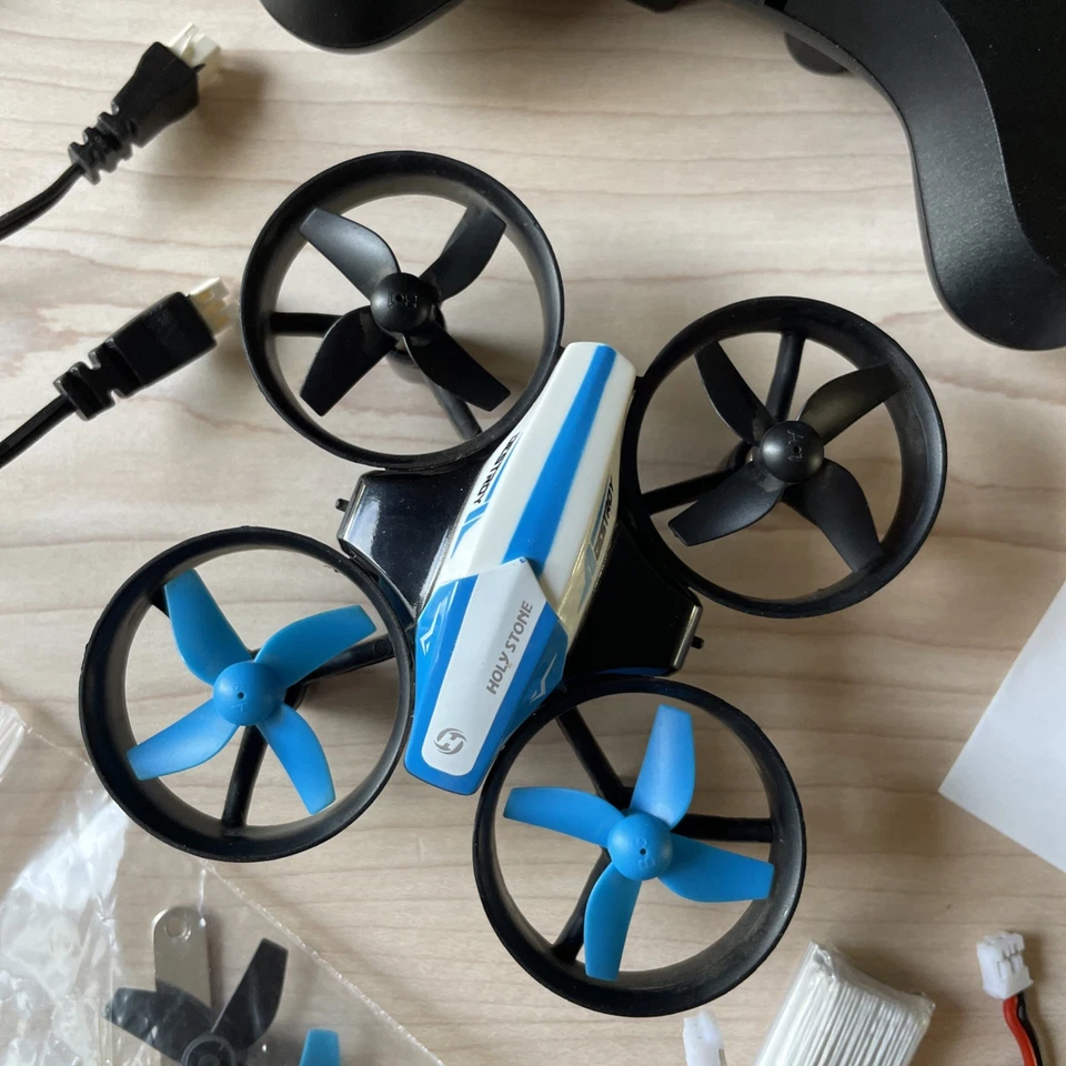 HOLY STONE MINI DRONE HS210 RC Nano Quadcopter 3D Flips Auto Hovering Blue - Image 2 of 4