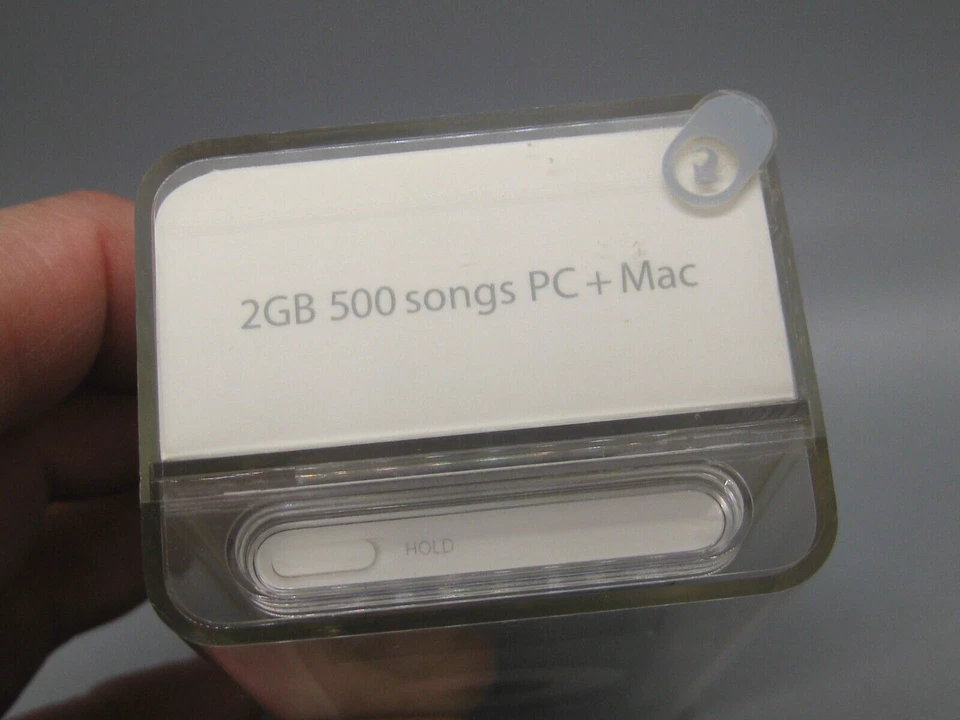 Apple iPod Nano A1199 2GB 2nd Generation Silver MA477LL/A New Sealed Unopened! - Image 4 of 4