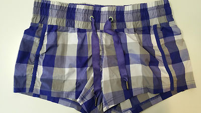 Lululemon Size 4 Leader of the Track Shorts Purple Plaid  summer run yoga  EUC