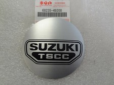 Suzuki GSX 400 750 1100 Motordeckel Schriftzug Aufkleber Emblem re. 68235-49200