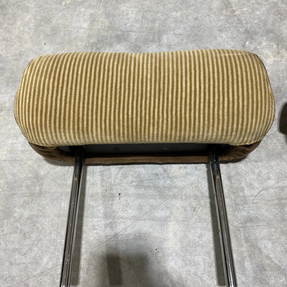 1984-1989 Nissan 300ZX Assento Dianteiro Encosto de Cabeça Par de Pano Direito e Esquerdo Conjunto de 2 - Imagem 2 de 4