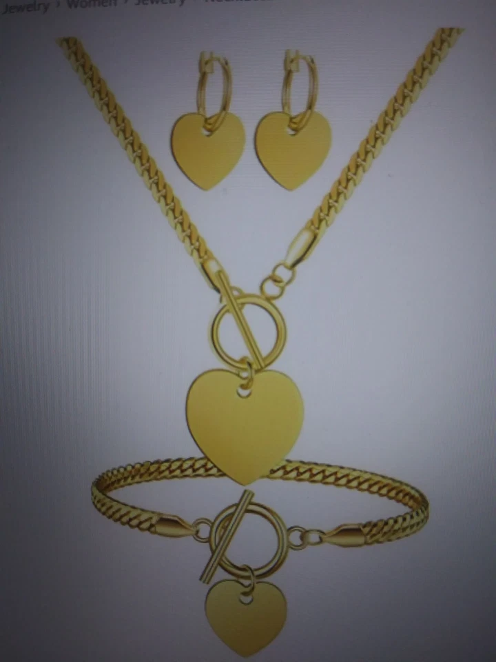 14k YELLOW GOLD CLAD LAB CREATED EMERALD GREEN  STUD EARRINGS 7MM + bonus - Image 3 of 3