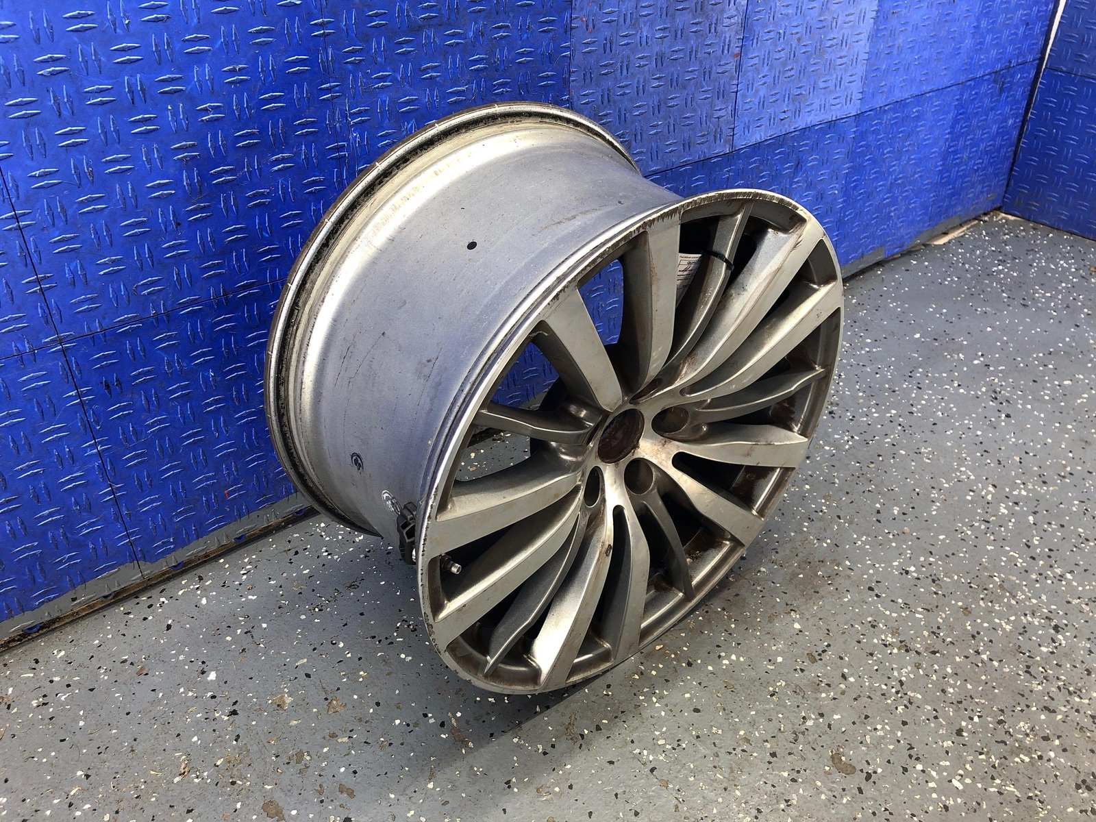 2014-2017 MASERATI GHIBLI 19X10 REAR SILVER WHEEL RIM 670016856 *CURBED* OEM