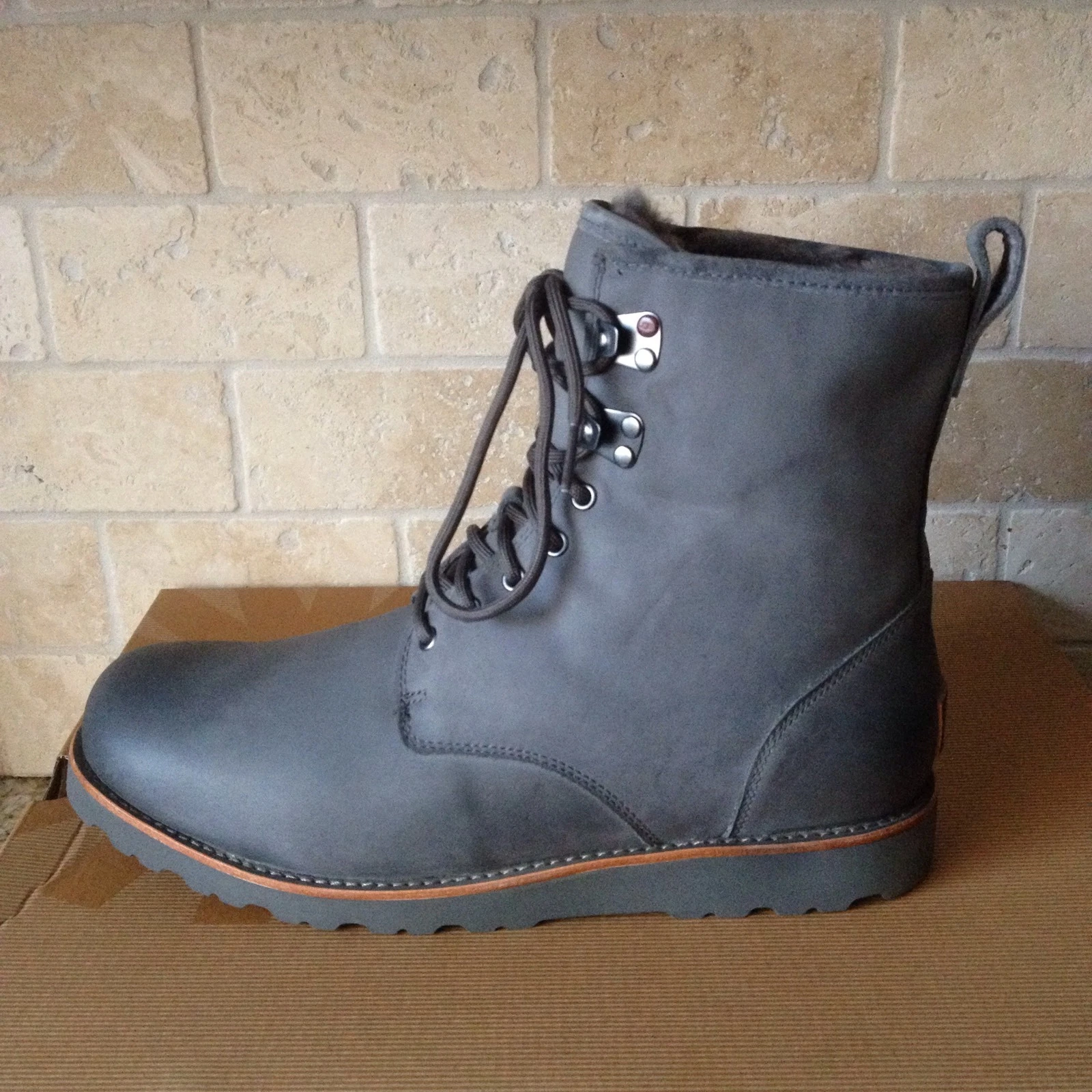 UGG HANNEN TL METAL GREY WATERPROOF LEATHER SHEEPSKIN BOOTS SHOES US 7 MENS