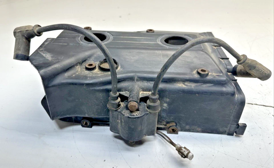 OEM 2002 Polaris Trail 550 Snowmobile Cylinder Head Shroud - Image 2 of 4