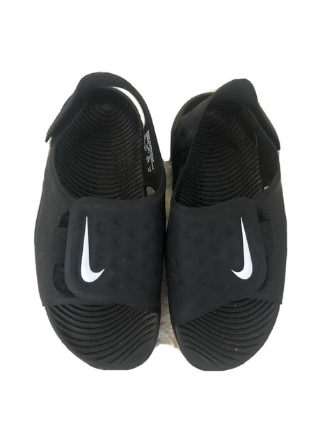 nike sandals size