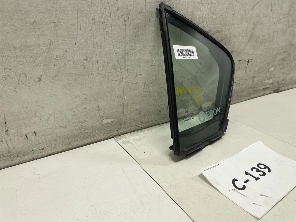 Honda Civic 2012 puerta trasera izquierda lado del conductor ventana de esquina vidrio OEM+ Foto 2 de 4