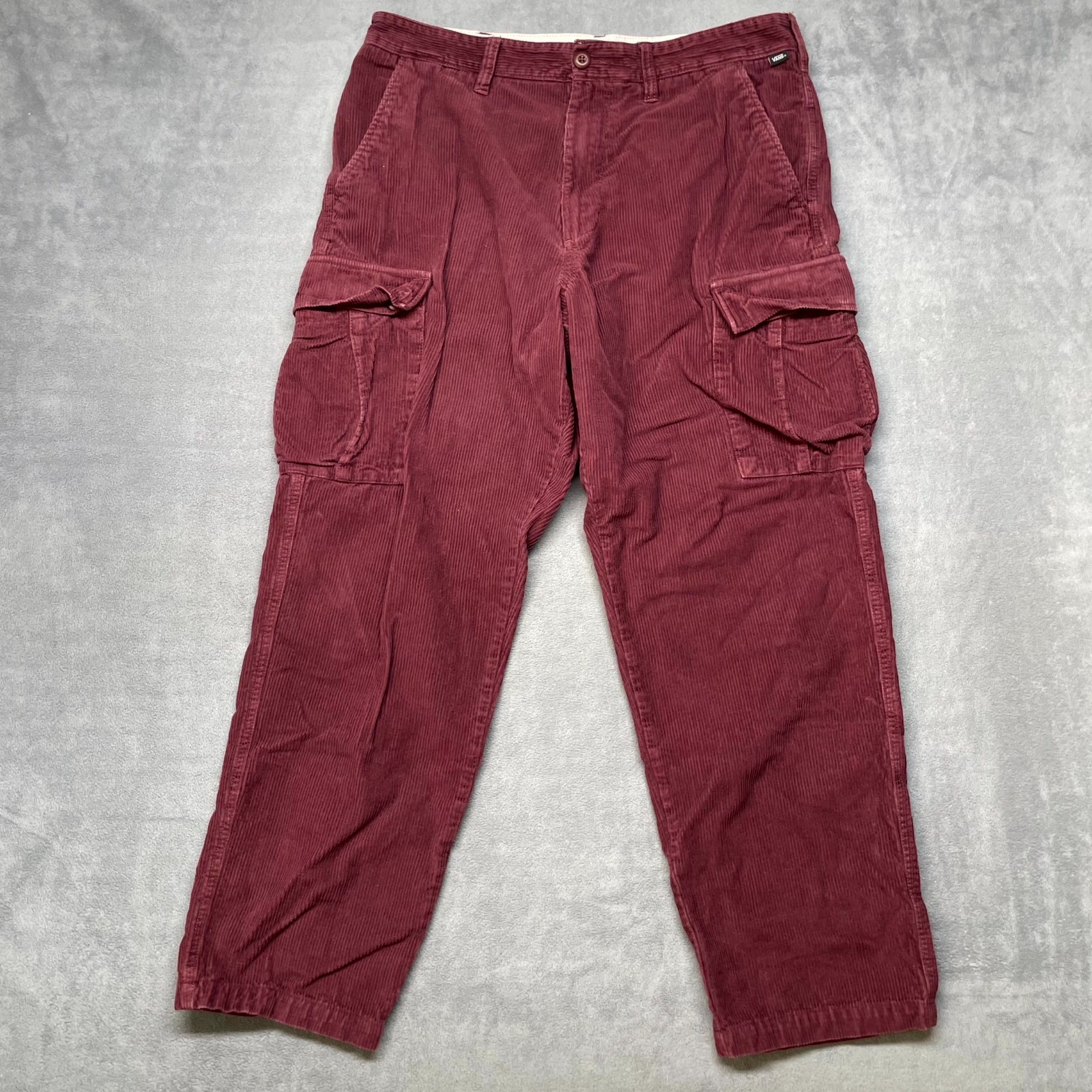 Mens 34 Maroon Logo Skater Hiking Flat Front