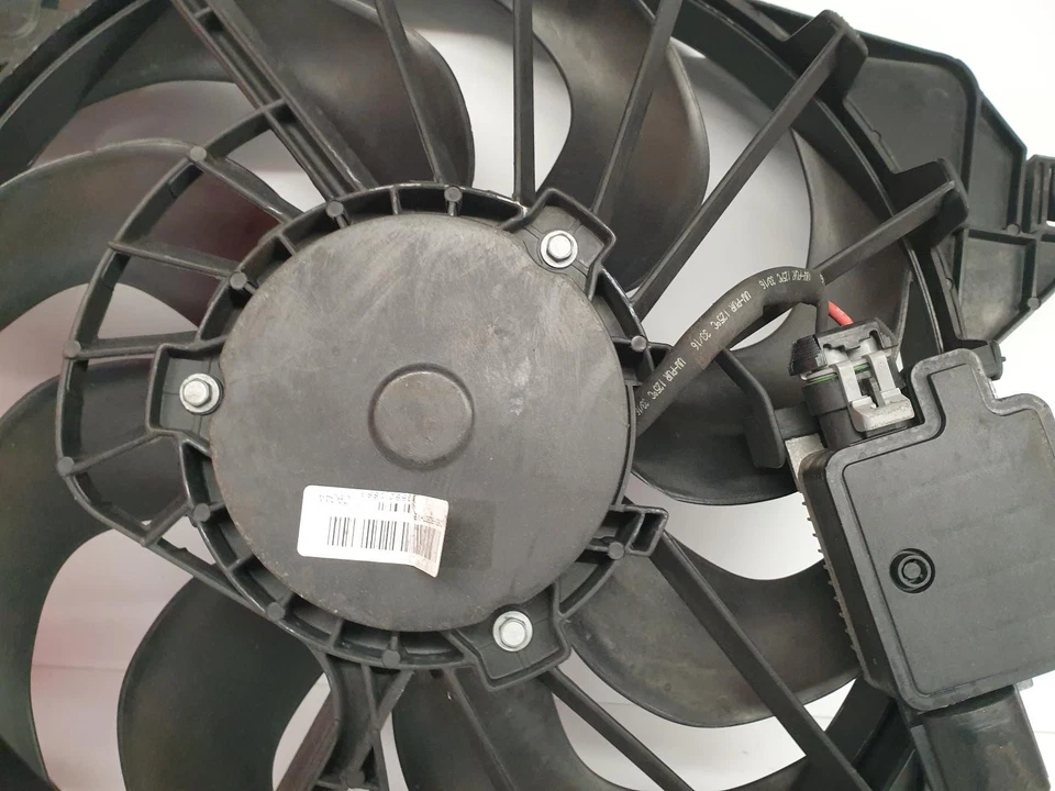 FORD FOCUS MK3 COOLING FAN 2017 1.0L PETROL M1DD - Image 3 of 4