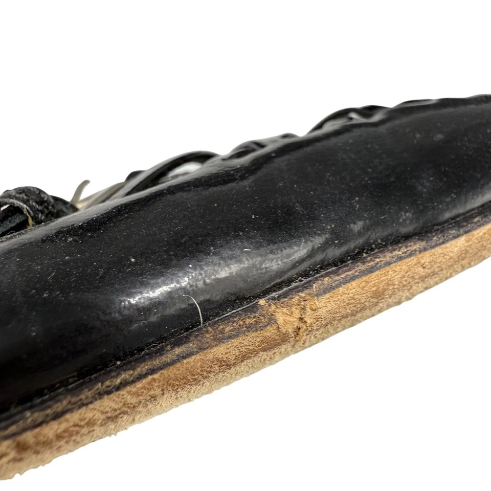 Prada Mujer Planos Talla 39/US 8.5 Negro Charol Punta Punta Entrecruzada Foto 4 de 4