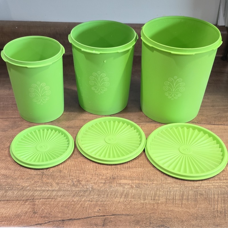 Tupperware Green Plastic Canister Set of 3 Cylinder Containers w/ Lids
