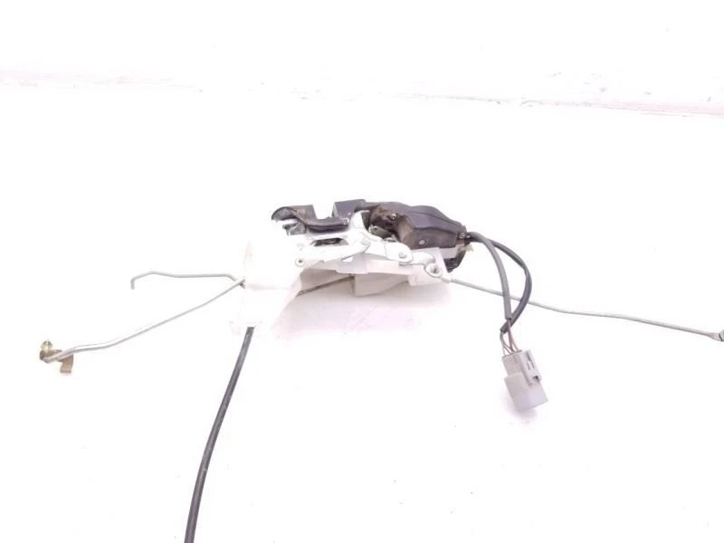 Toyota RAV4 1997 lado del pasajero cerradura de puerta delantera conjunto de actuador Foto 4 de 4