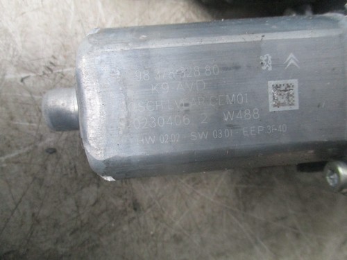 Peugeot 5008 OSF 2013 motor regulador ventana puerta lado conductor delantero 9837832880 - Imagen 3 de 5