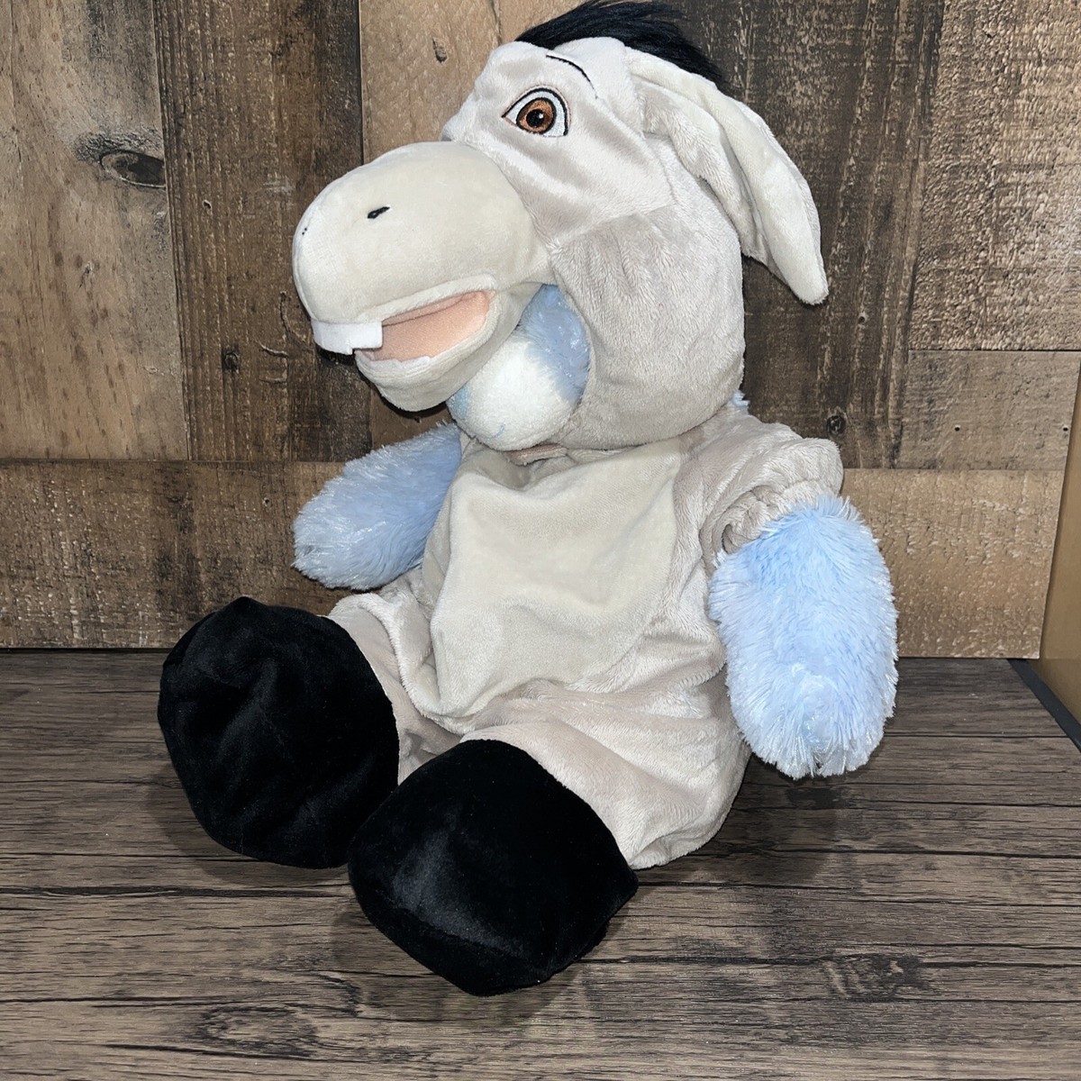 Build a Bear Light Brown bear wearing 