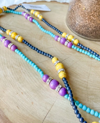 W Stones & Bead Chunky Yellow Gray Purple Blue Rhinestone Howlite Necklace Set 2 - Picture 2 of 4