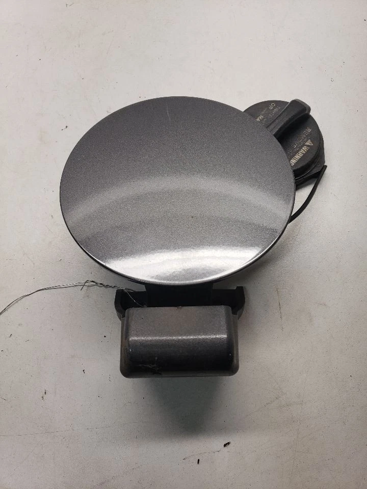 Puerta de llenado de combustible ELANTRA 2009 1415466 Foto 2 de 4