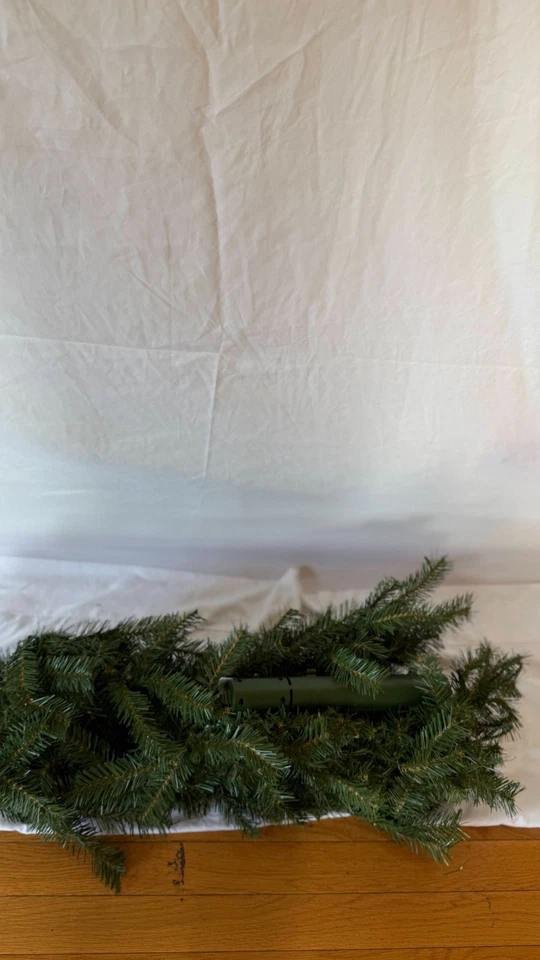 Nantional Tree Company 9 FT Garland Prelit Dual Color Lights Decor Christmas - Image 3 of 4