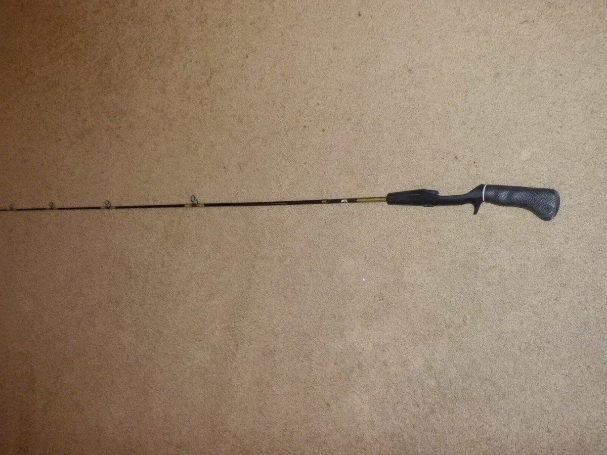 Vintage PHENIX BORON 60-M2 Baitcasting 6' Rod made in USA- 8