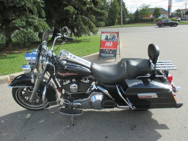 2004 Harley-Davidson Road King **CANADIAN BIKE** **SUPER CLEAN** in Street, Cruisers & Choppers in Markham / York Region - Image 2