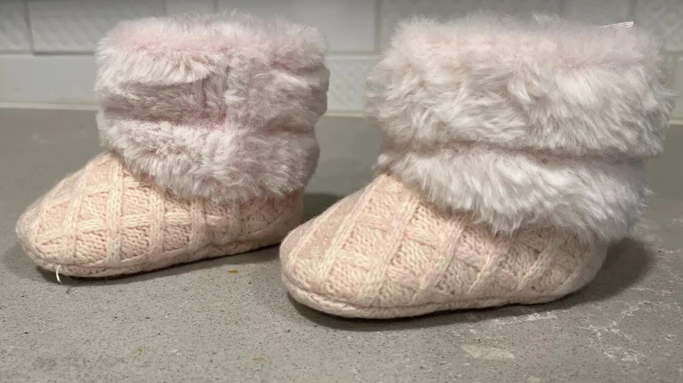 Pink Baby Booties Boots 6-9 Months Fuzzy Girl   - Image 3 of 4