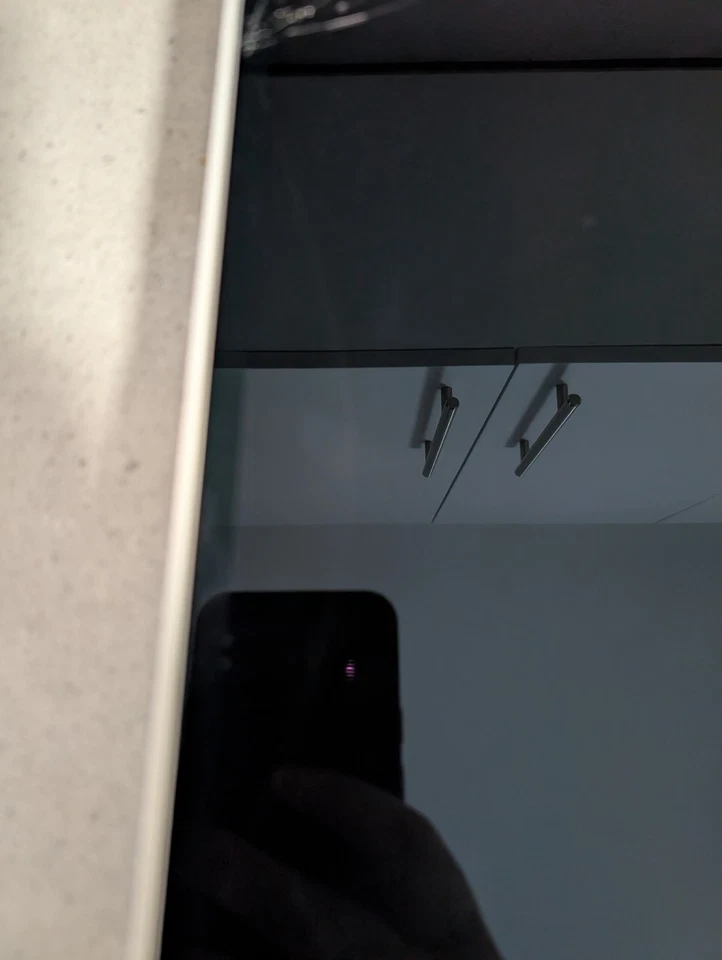 ✅Ipad Pro 12.9 Inch 4th Gen Sim Wifi 128Gb + Cellular, Silver , A2232 UNLOCKED✅ - Image 4 of 4