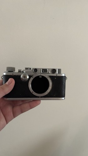 Leica III body